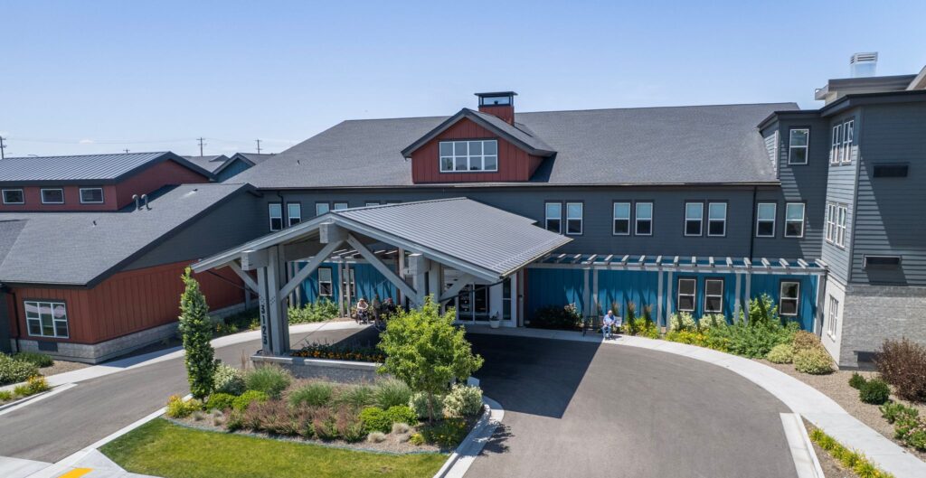 The Pointe at Meridian external image offering independent living, assisted living, memory care, and short-term respite stays.
